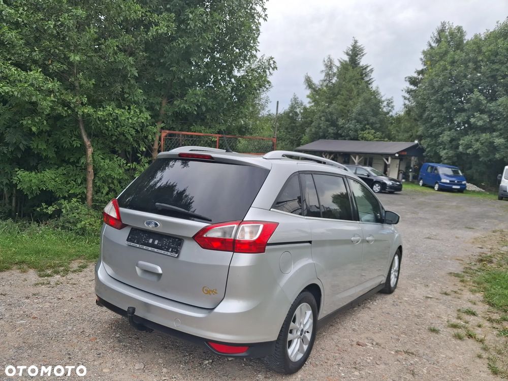 Ford C-MAX - 16