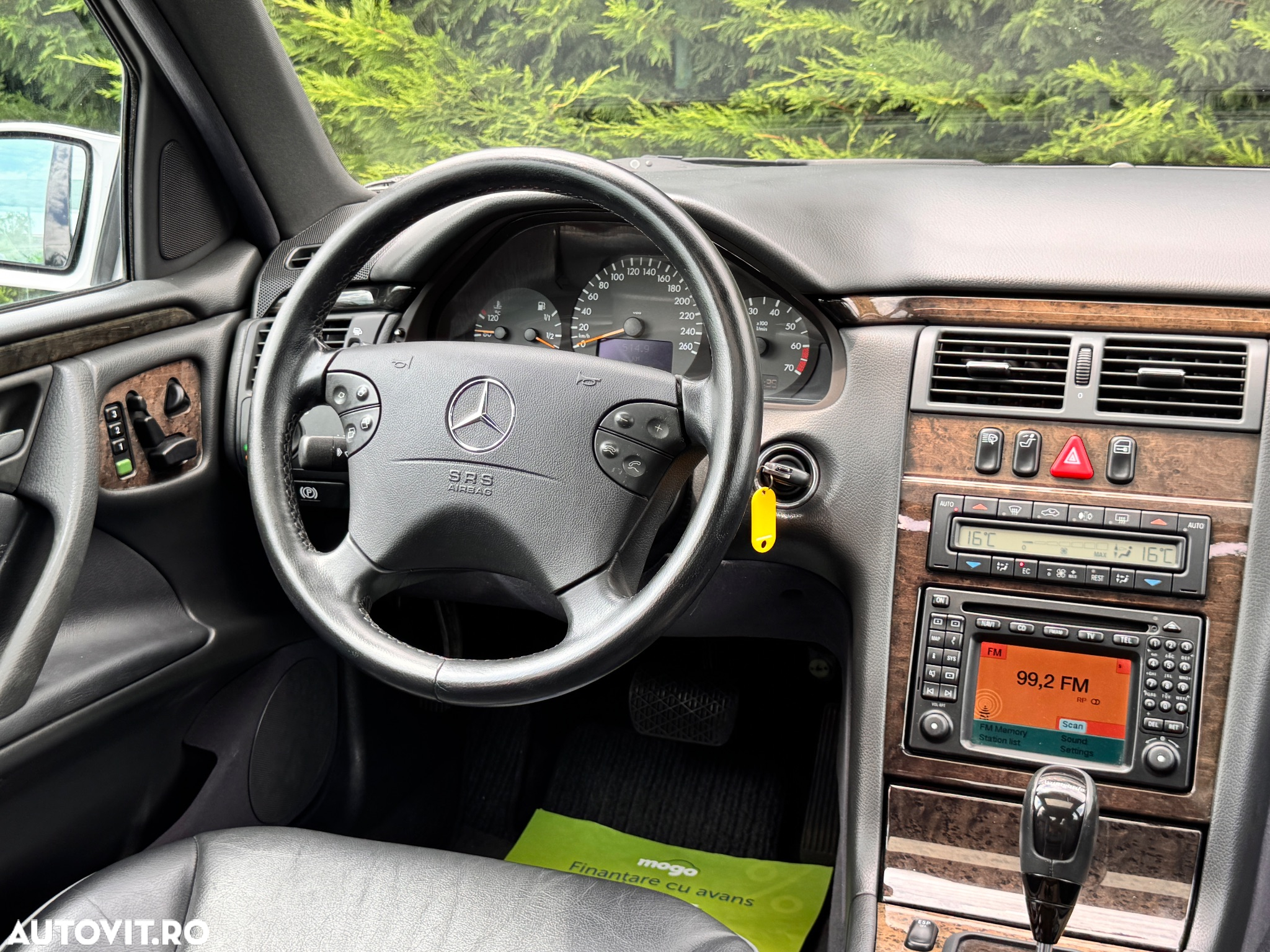Mercedes-Benz E 430 4-Matic Aut Avantgarde - 35