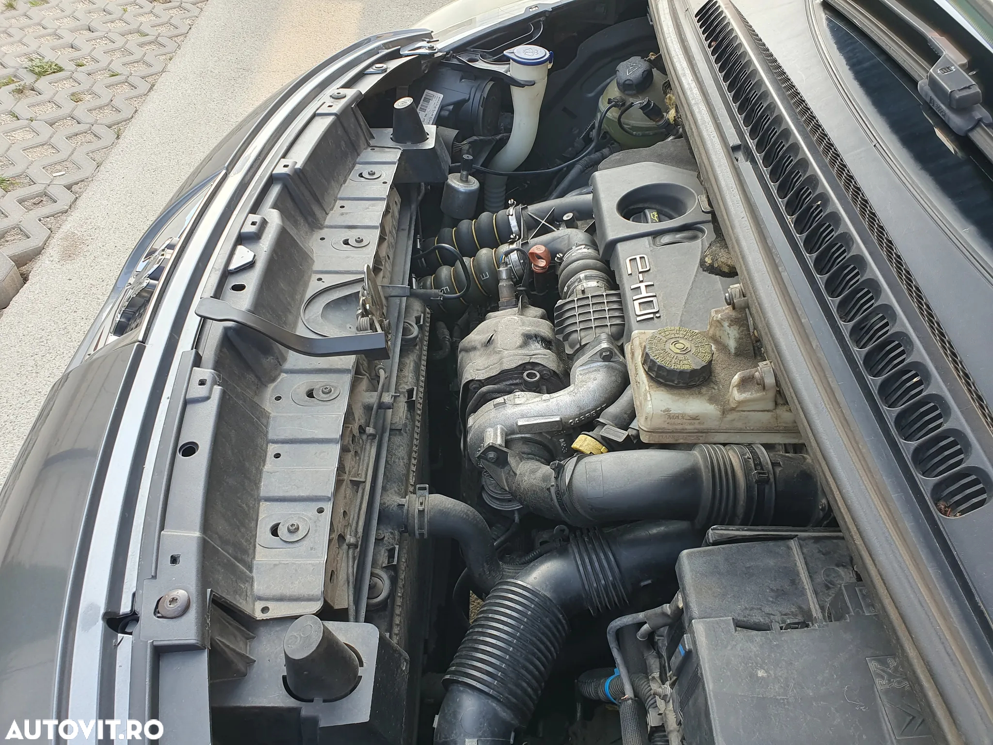 Peugeot 3008 e-HDi FAP 110 EGS6 Stop&Start Active - 38
