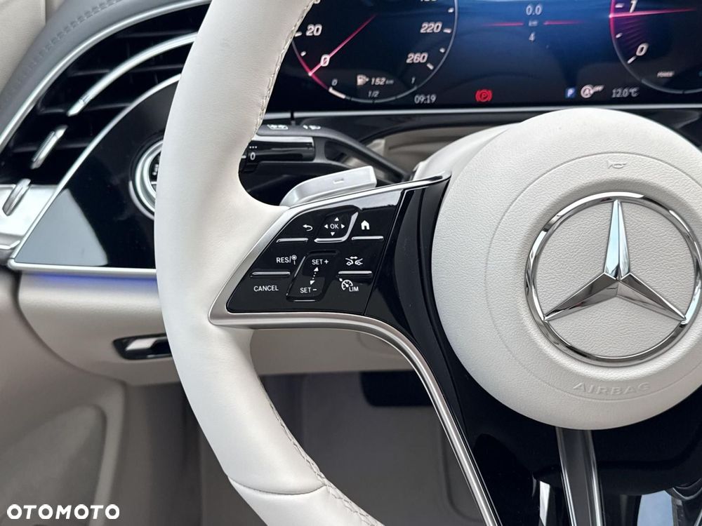 Mercedes-Benz Klasa E - 22