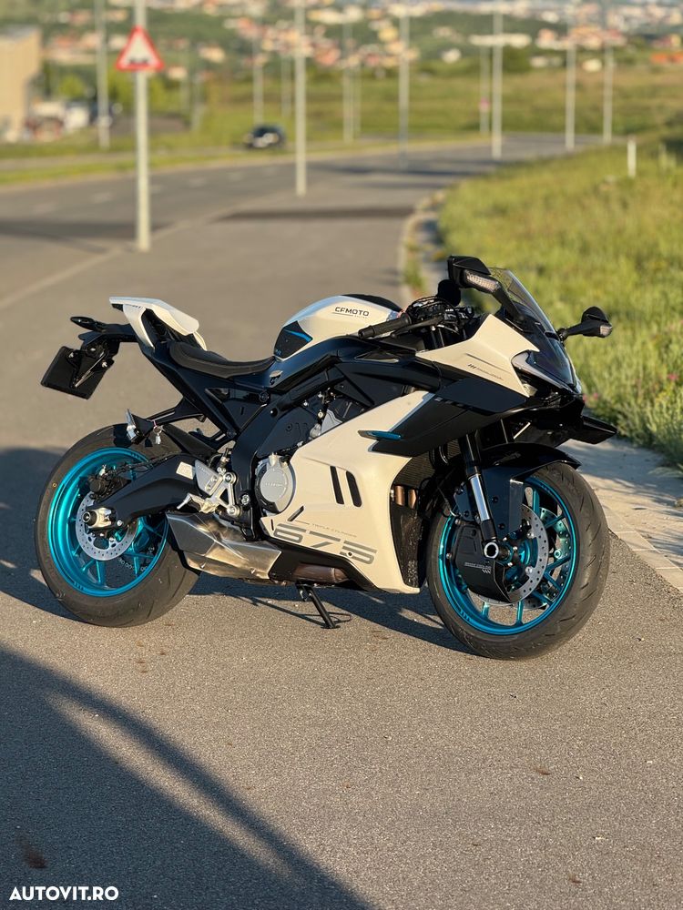 CF Moto 675 SR-R - 1