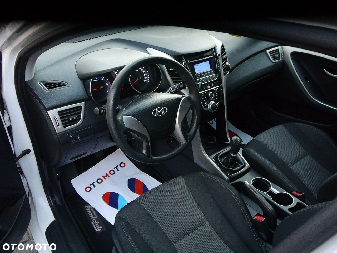 Hyundai i30 1.6 CRDi Comfort - 23