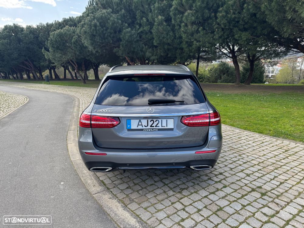 Mercedes-Benz E 300 de AMG Line - 9