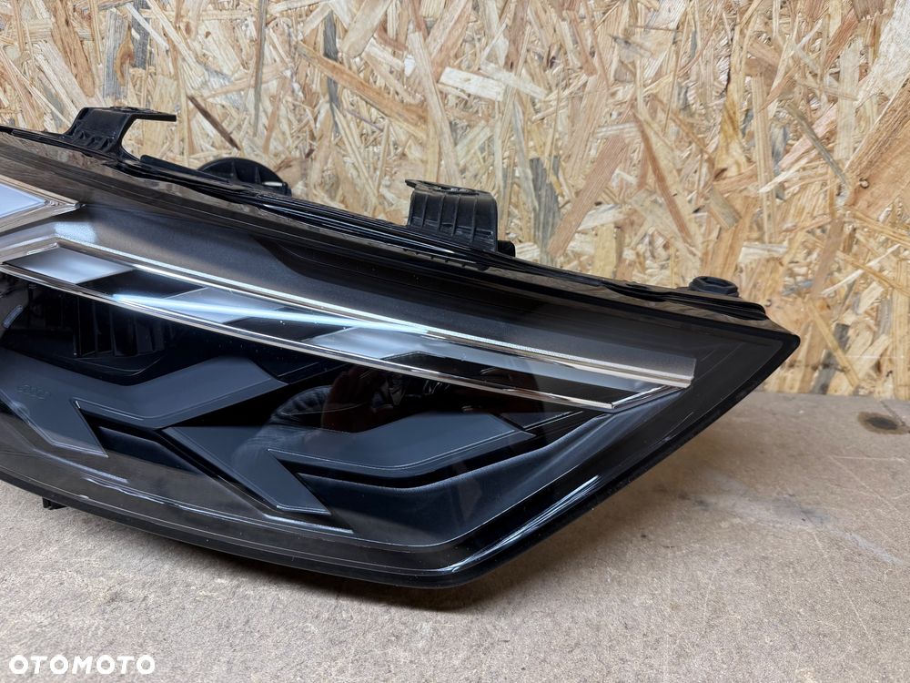 LAMPA PRAWA FULL LED AUDI A1 II 82A 82A941034D - 17