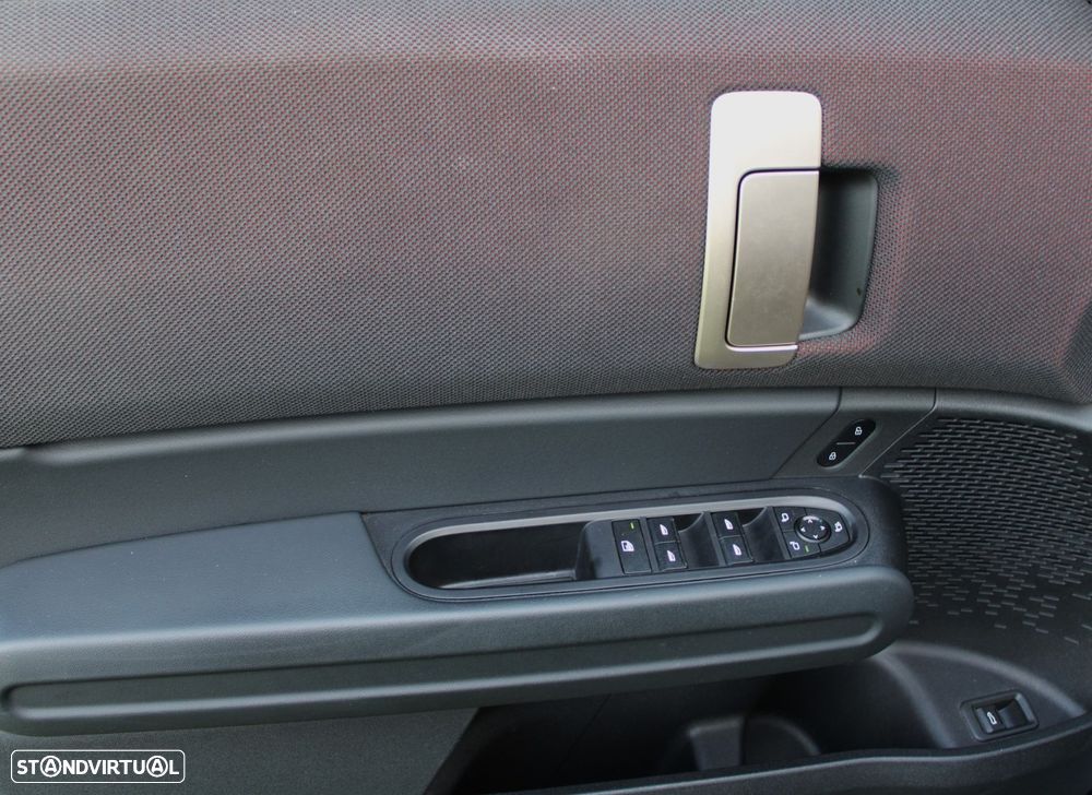 MINI Countryman E JCW L - 16