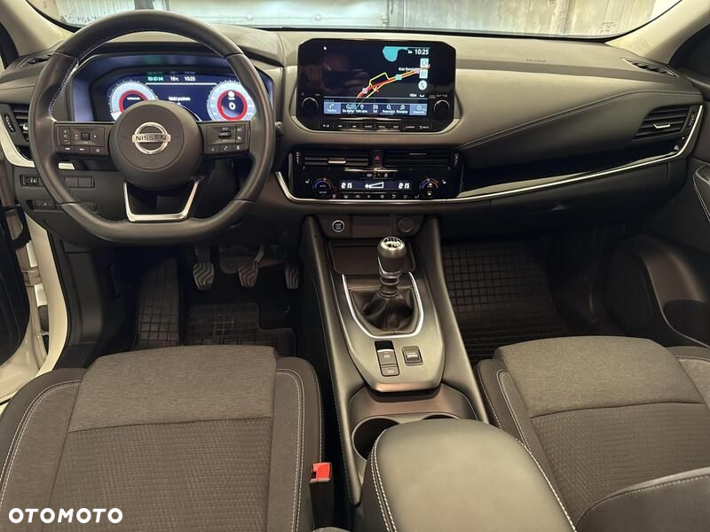 Nissan Qashqai - 22