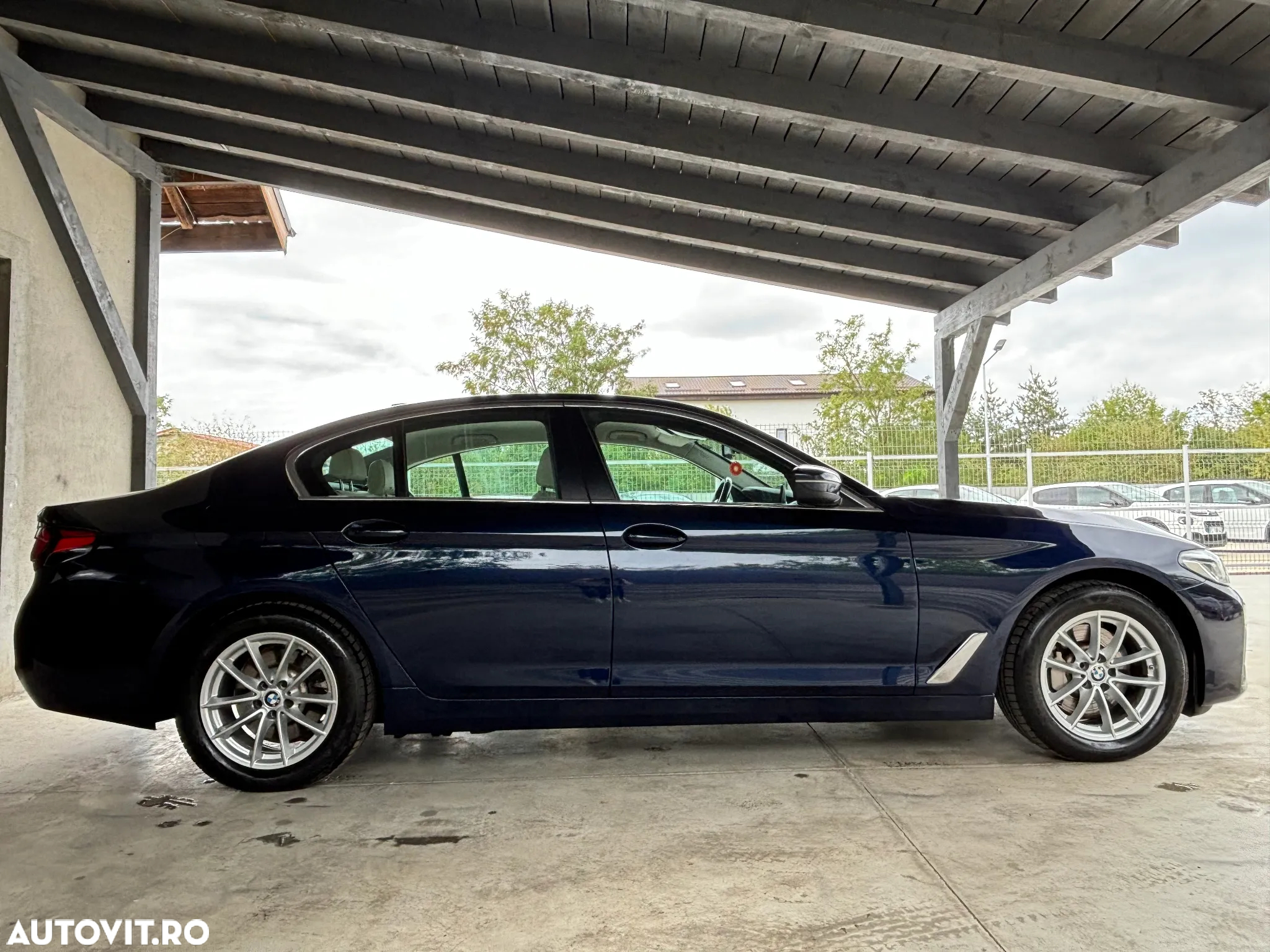 BMW Seria 5 520e AT PHEV - 10