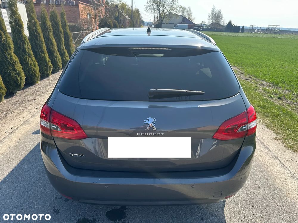 Peugeot 308 PureTech 130 GPF Stop & Start Allure Pack - 2