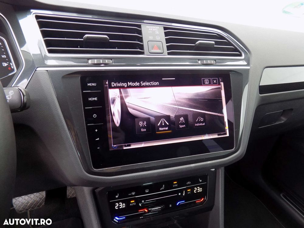 Volkswagen Tiguan 2.0 TDI SCR 4MOTION DSG Elegance - 24