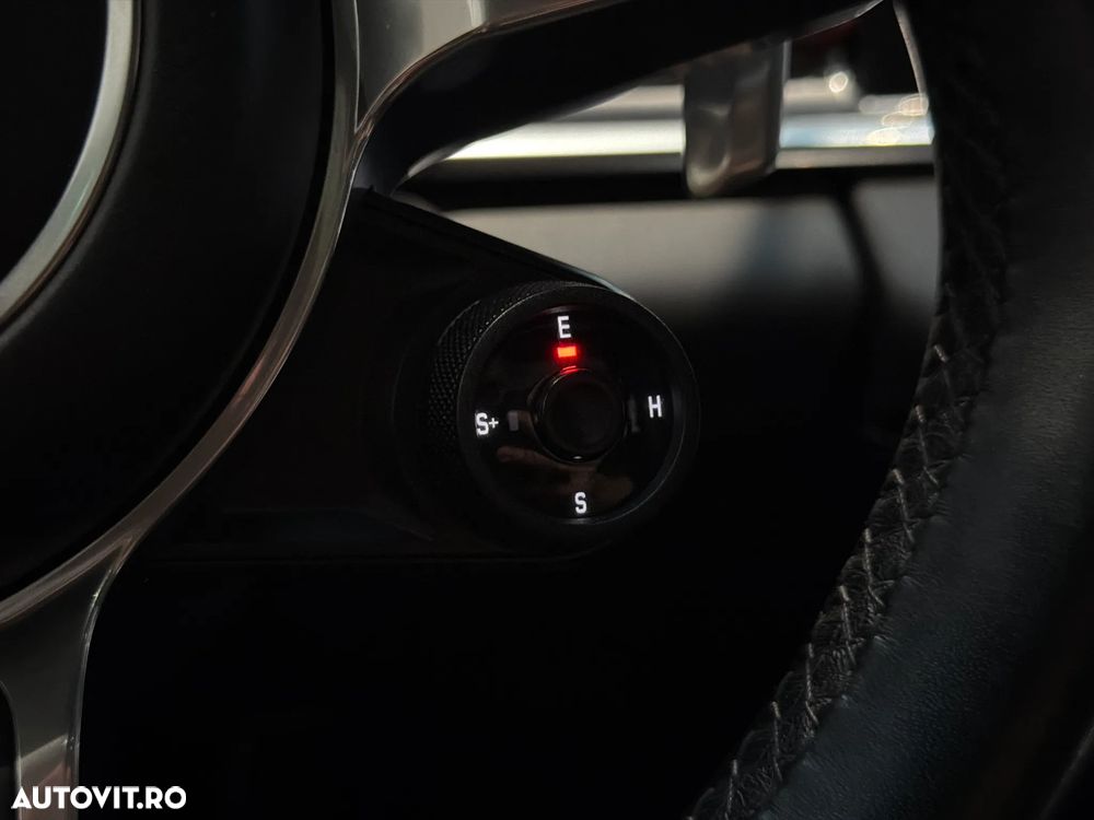 Porsche Panamera 4 E-Hybrid Executive - 33
