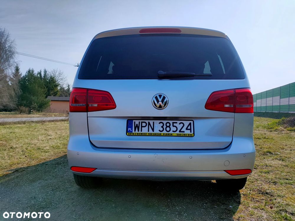 Volkswagen Touran 1.4 TSI STYLE - 8