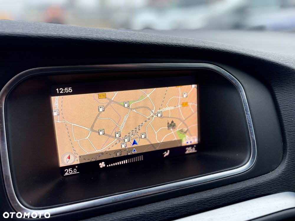 Volvo V40 D2 Drive-E Inscription - 24