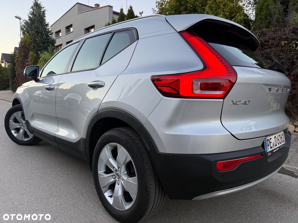 Volvo XC 40 - 33
