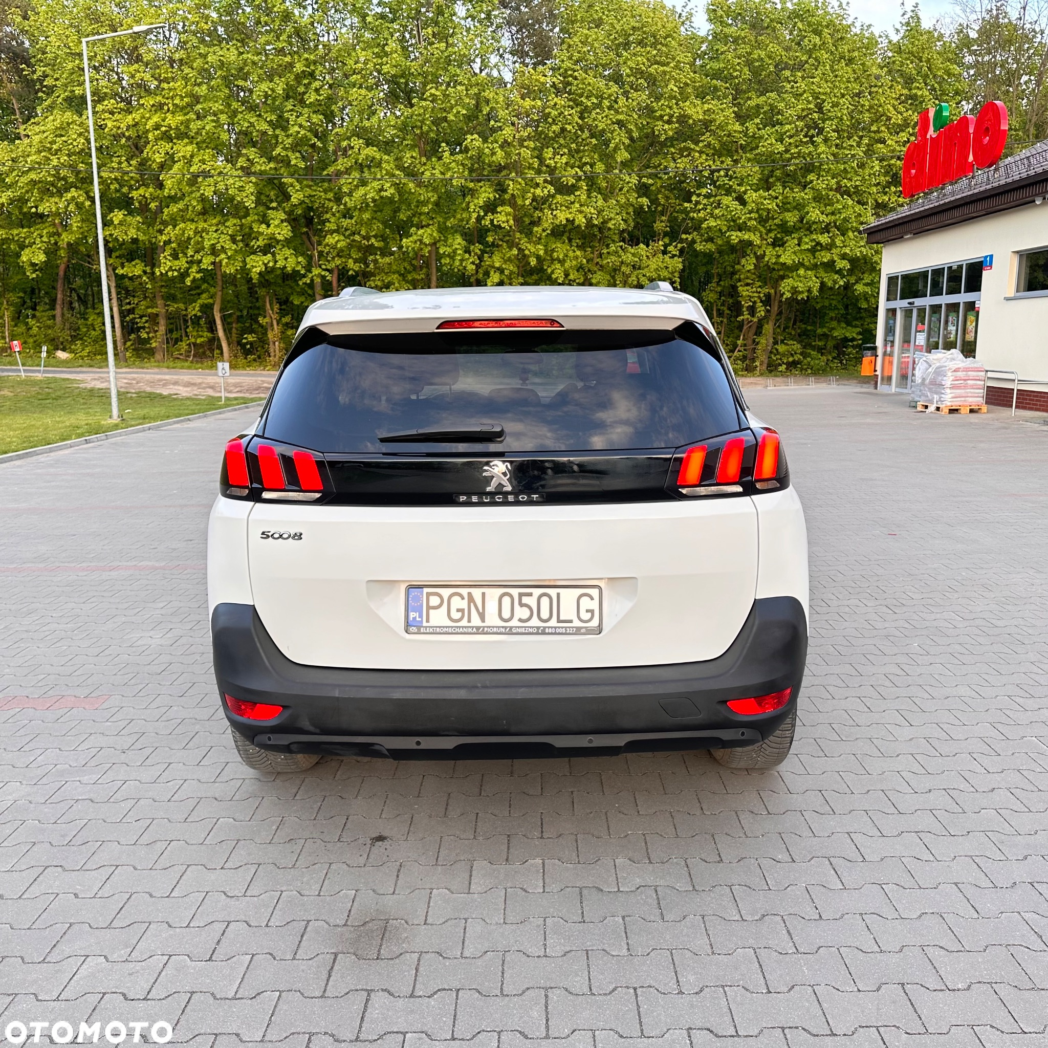 Peugeot 5008 - 5