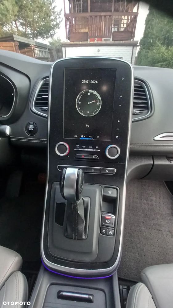 Renault Scenic 1.6 dCi Bose EDC - 9