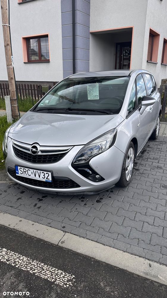 Opel Zafira - 1