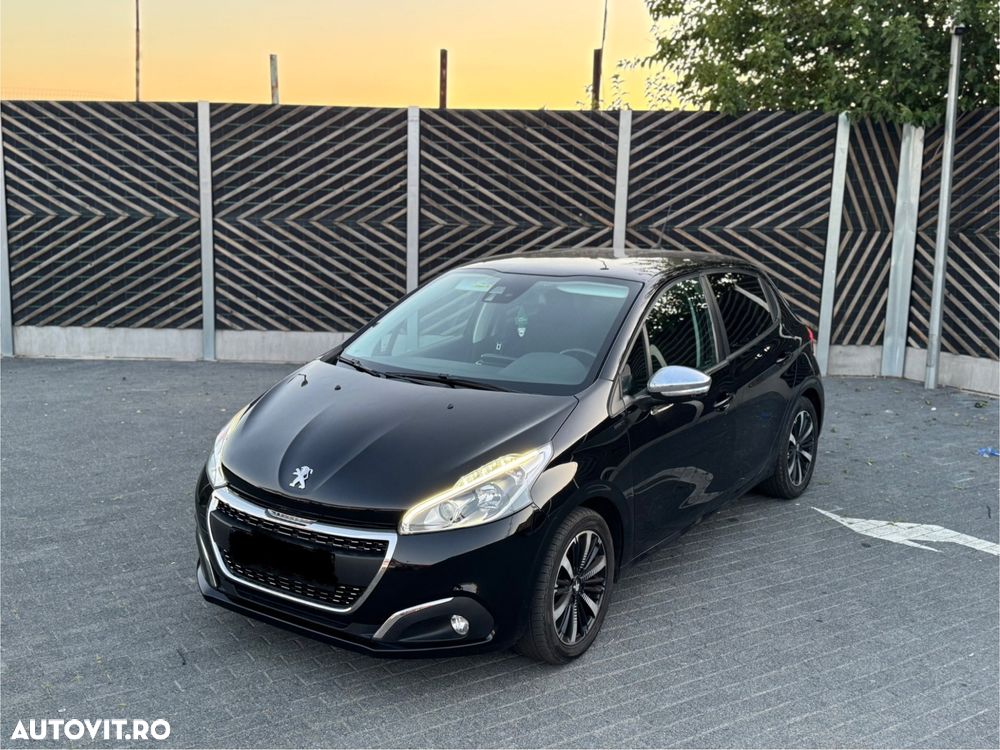 Peugeot 208 PureTech 75 Allure Pack - 5