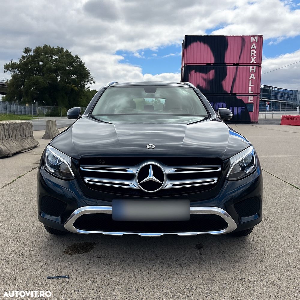 Mercedes-Benz GLC 250 4MATIC - 1