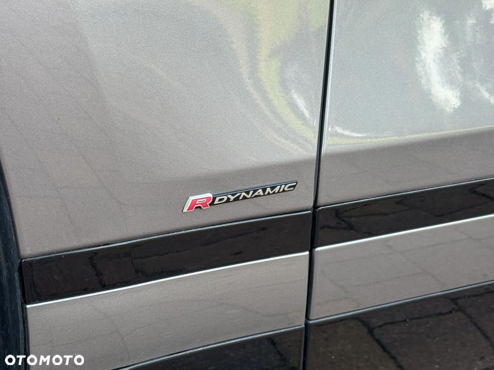 Land Rover Range Rover Velar 2.0 D200 mHEV R-Dynamic SE - 16