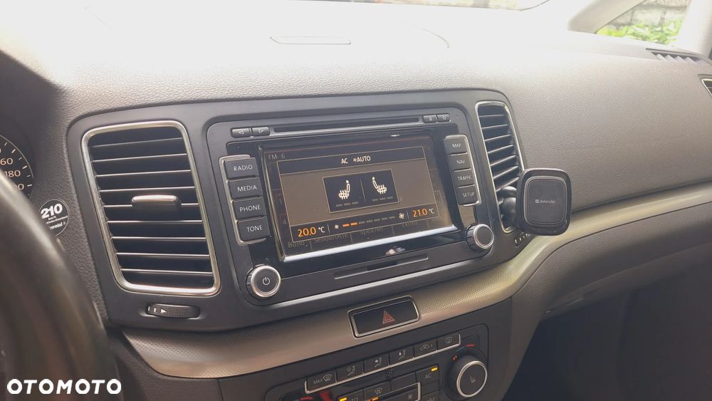 Volkswagen Sharan 2.0 TDI DPF BlueMotion Comfortline - 9