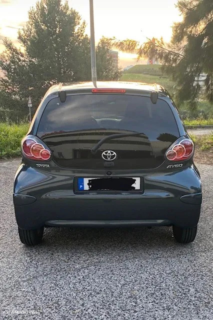 Toyota Aygo 1.0 - 2