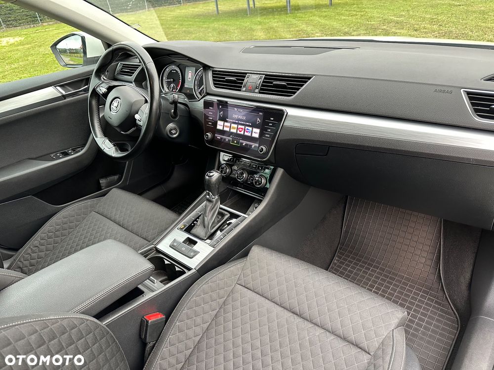 Skoda Superb 2.0 TDI SCR Ambition DSG - 13