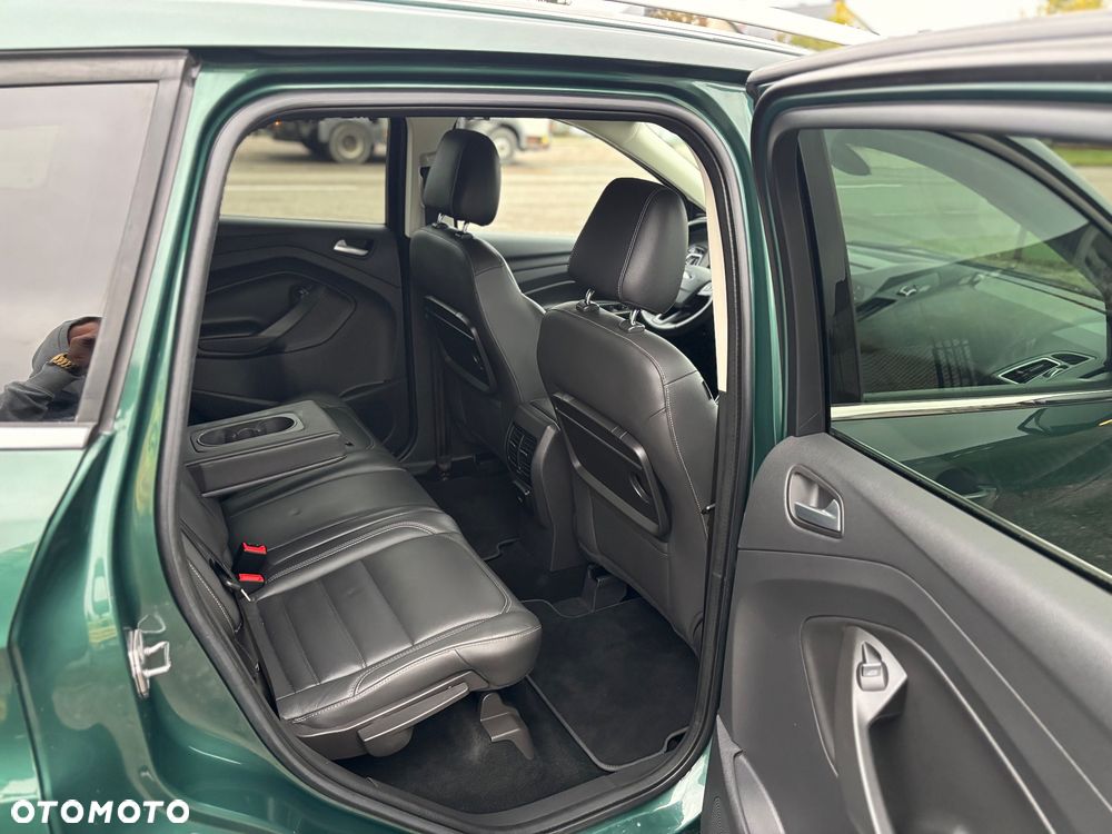 Ford Kuga - 13