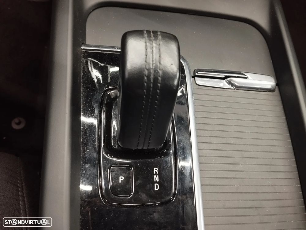 Volvo XC 60 2.0 T6 PHEV Inscription AWD - 39