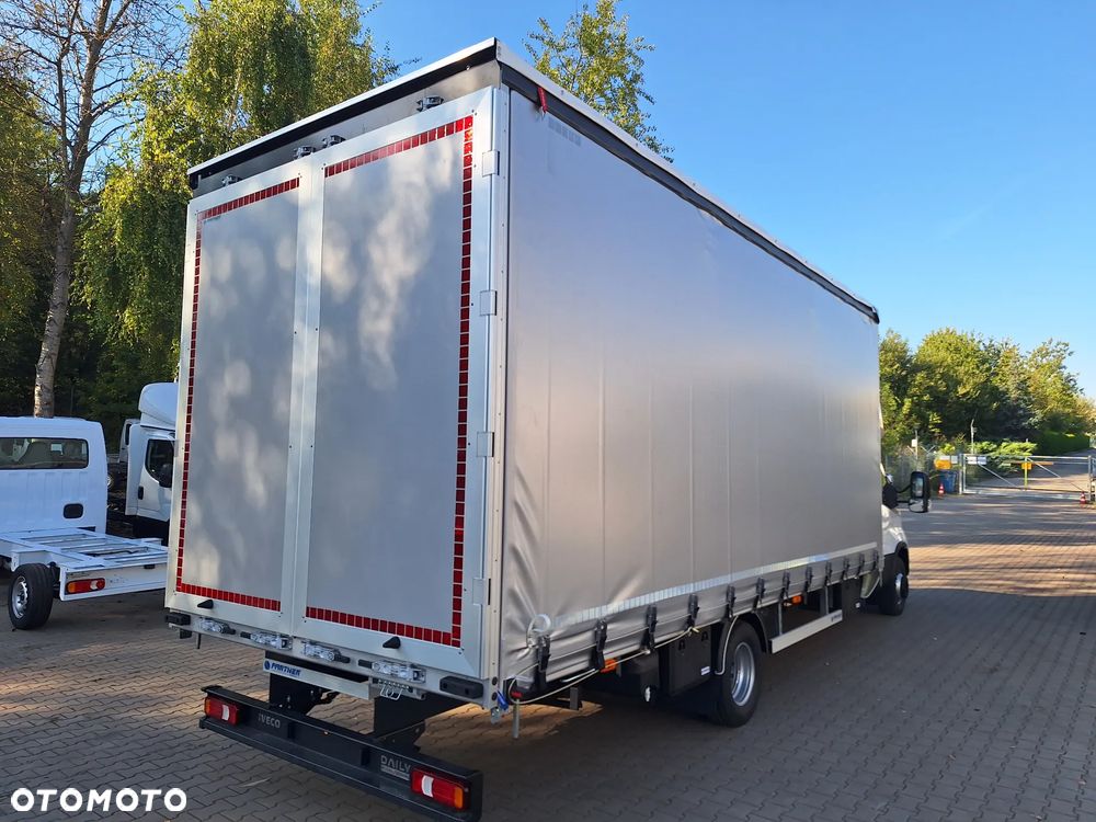 Iveco DAILY 70C18 - 9