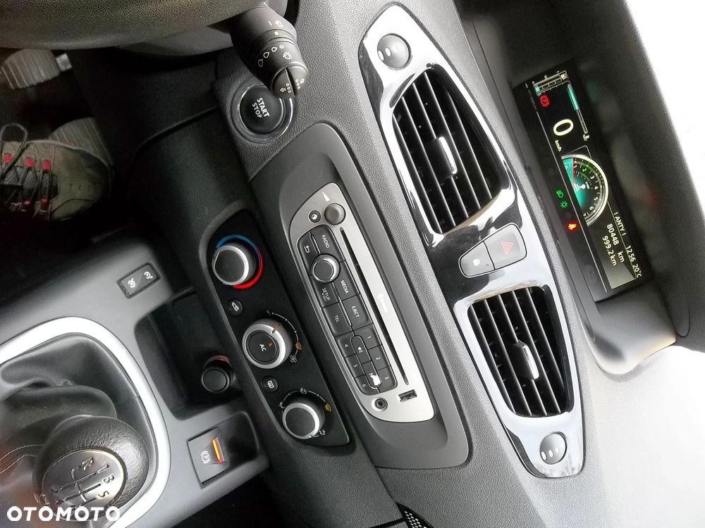 Renault Scenic 1.6 16V 110 LIMITED - 16