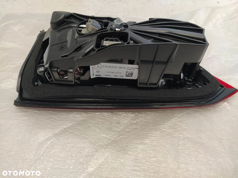 MERCEDES B KLASA W247 247 LAMPA TYŁ TYLNA PRAWA - 9