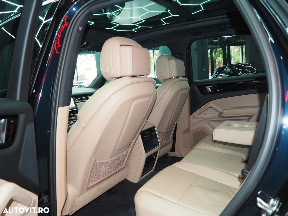 Porsche Cayenne E-Hybrid Tiptronic S - 24