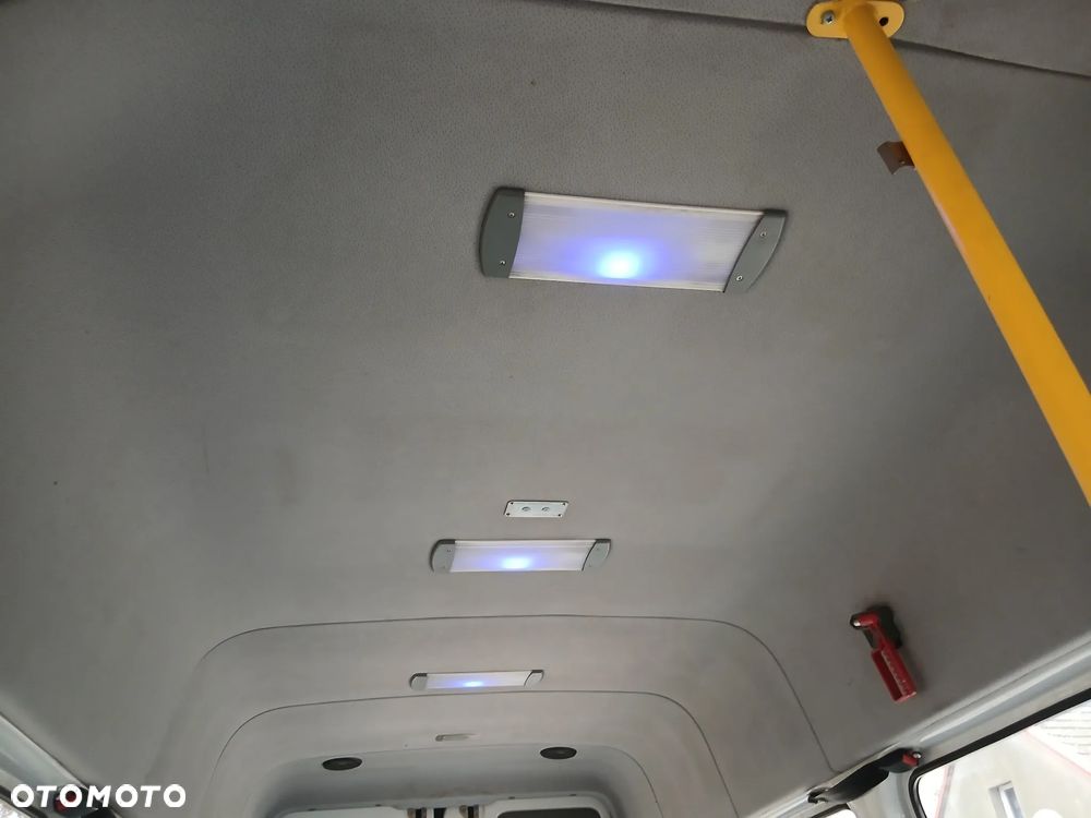 Mercedes-Benz SPRINTER - 19