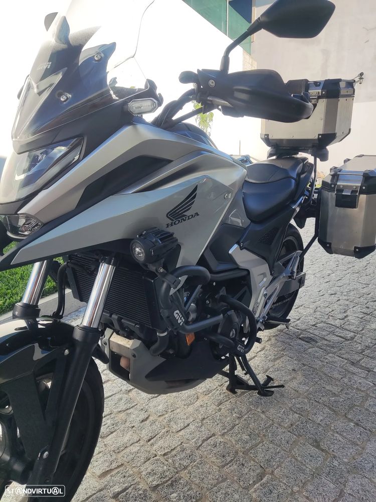 Honda NC750X - 4