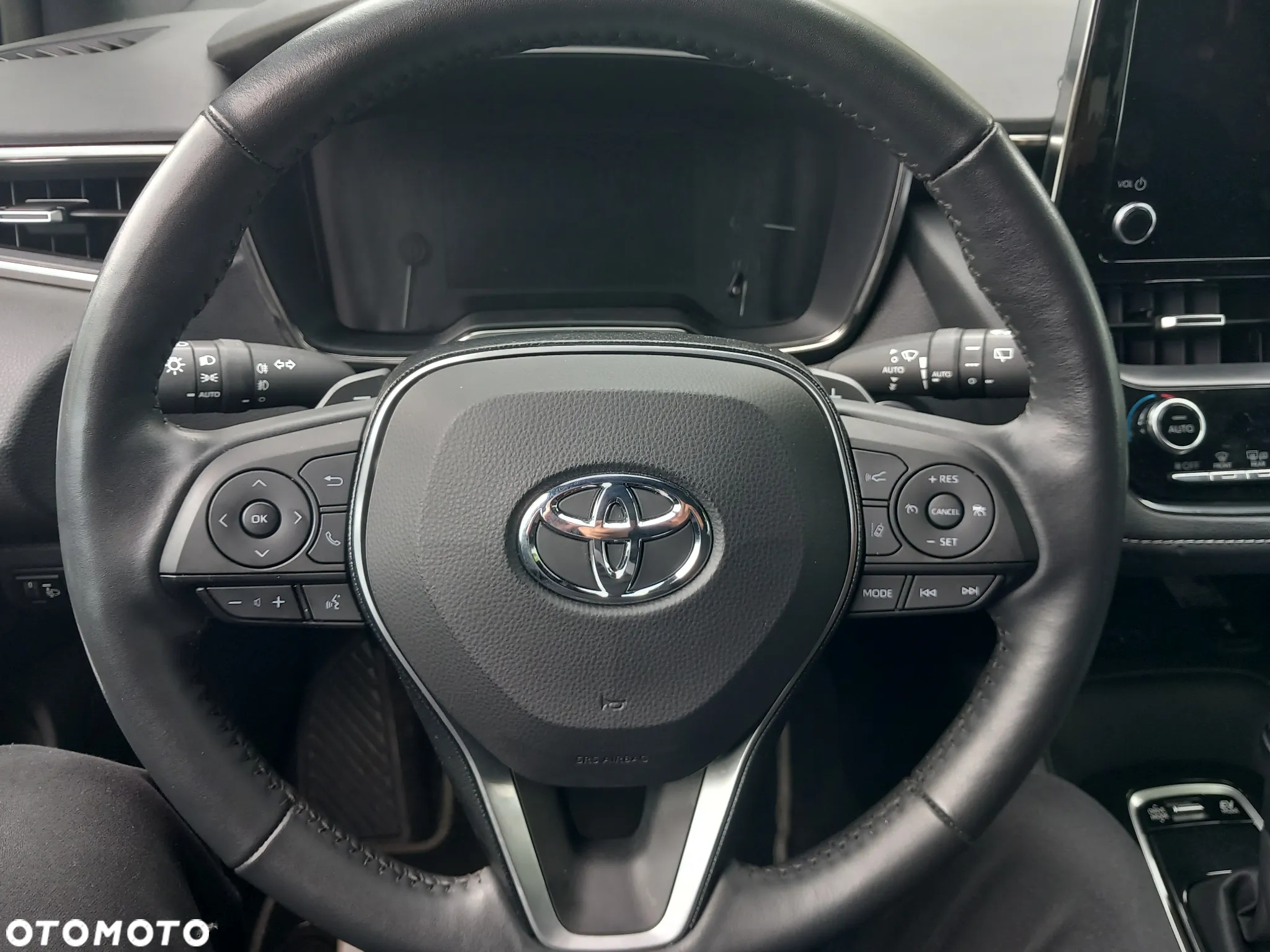 Toyota Corolla - 19