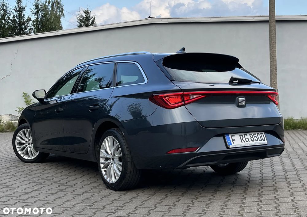 Seat Leon Sportstourer 2.0 TDI DSG Xcellence Plus - 4