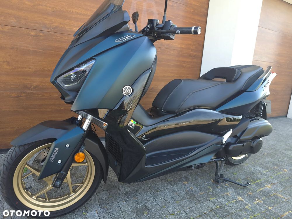 Yamaha X-max - 20