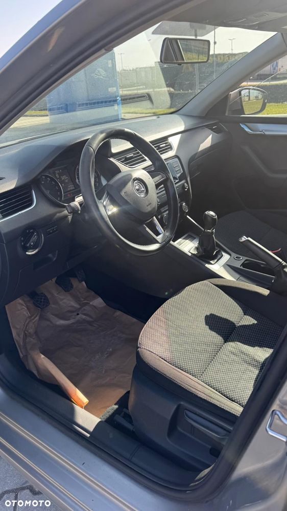 Skoda Octavia 2.0 TDI Style - 6
