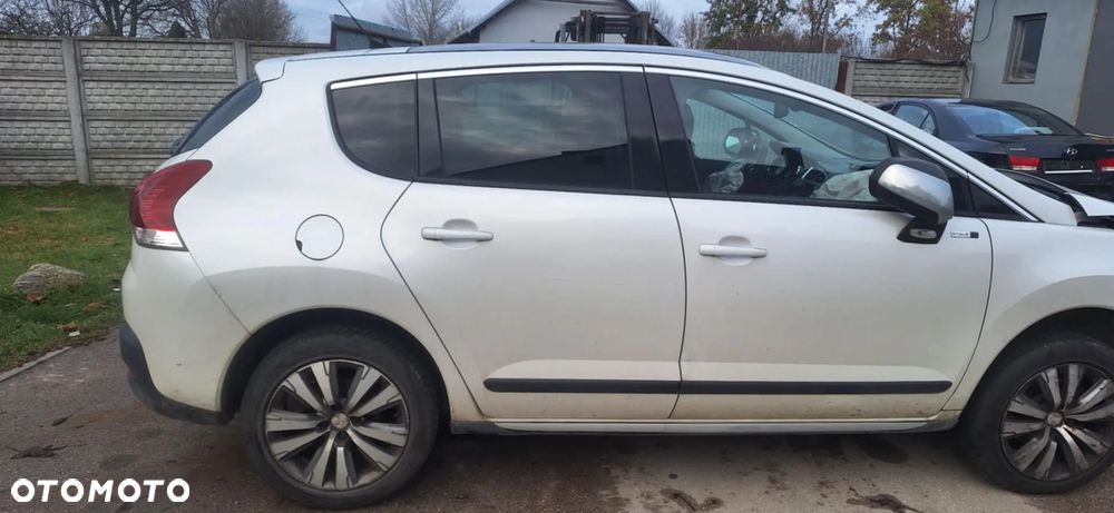 Peugeot 3008 LIFT belka zawieszenie tył - 1