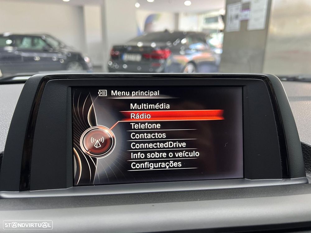 BMW 116 d EDynamics Line Sport - 32