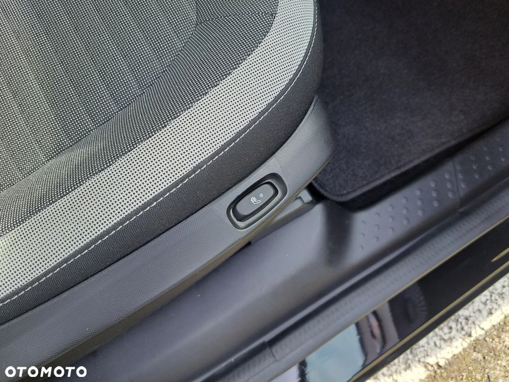 Renault Twingo SCe 65 INTENS - 32