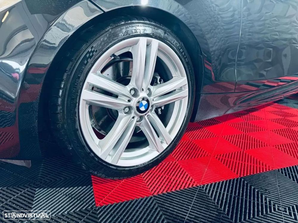 BMW 123 d Cabrio - 16