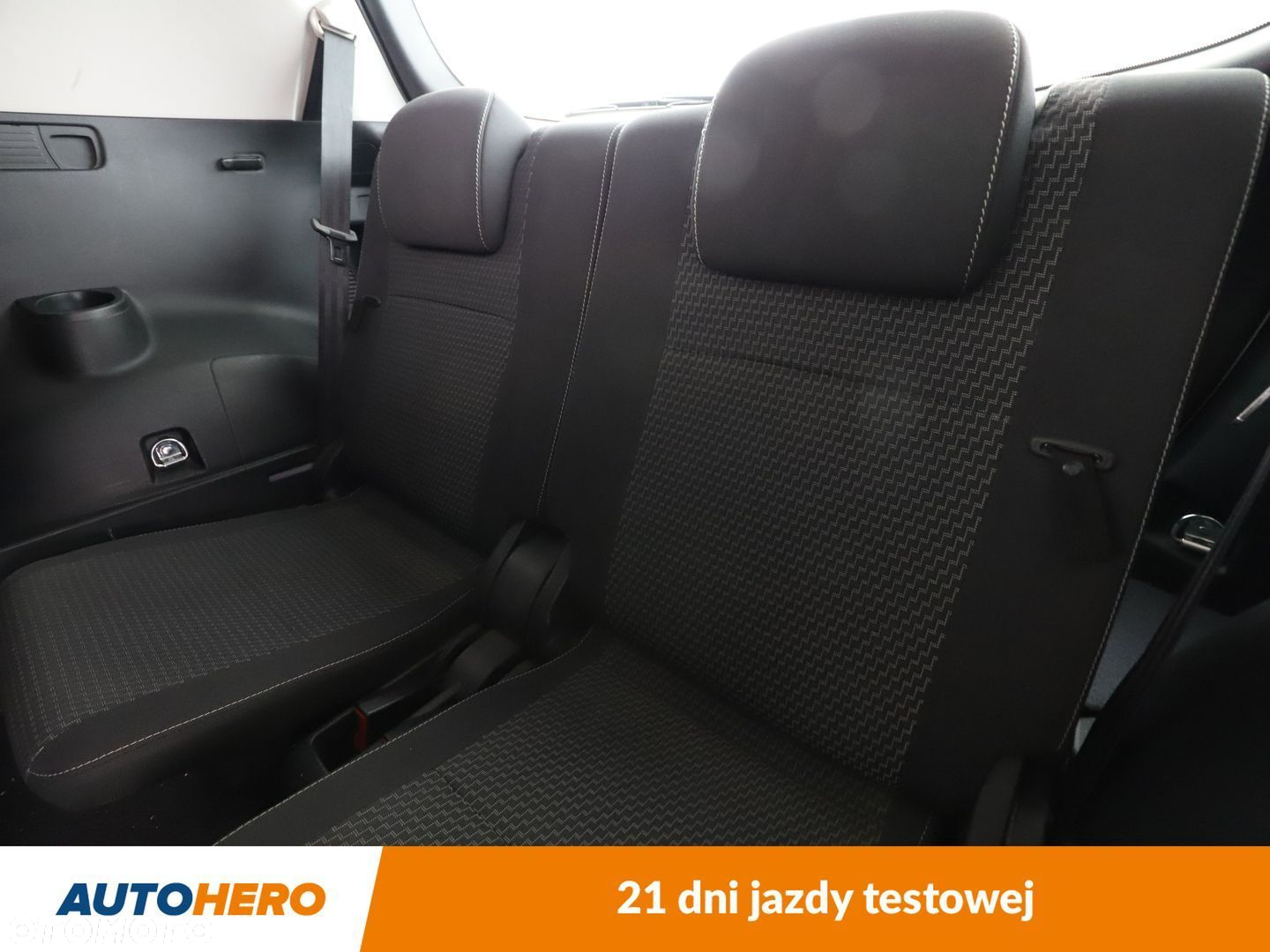 Toyota Verso - 33