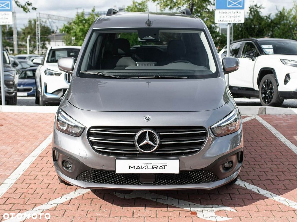 Mercedes-Benz Klasa T - 8