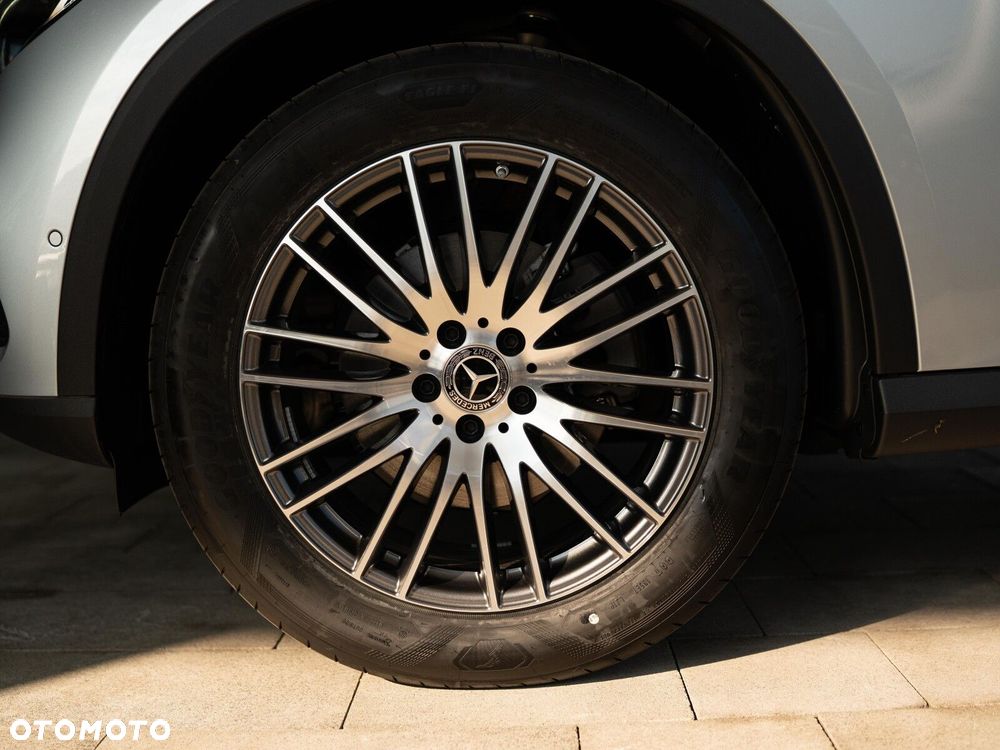 Mercedes-Benz GLC - 7