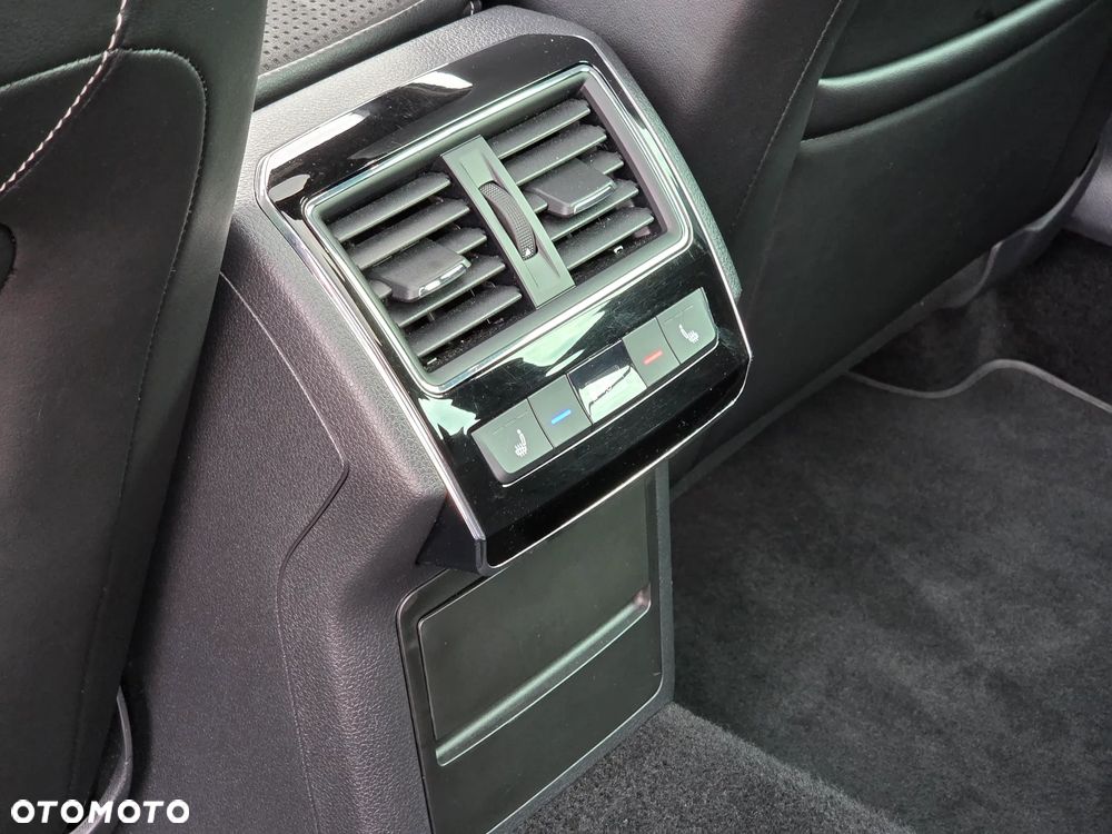 Skoda Superb 2.0 TSI 4x4 Sportline DSG - 27