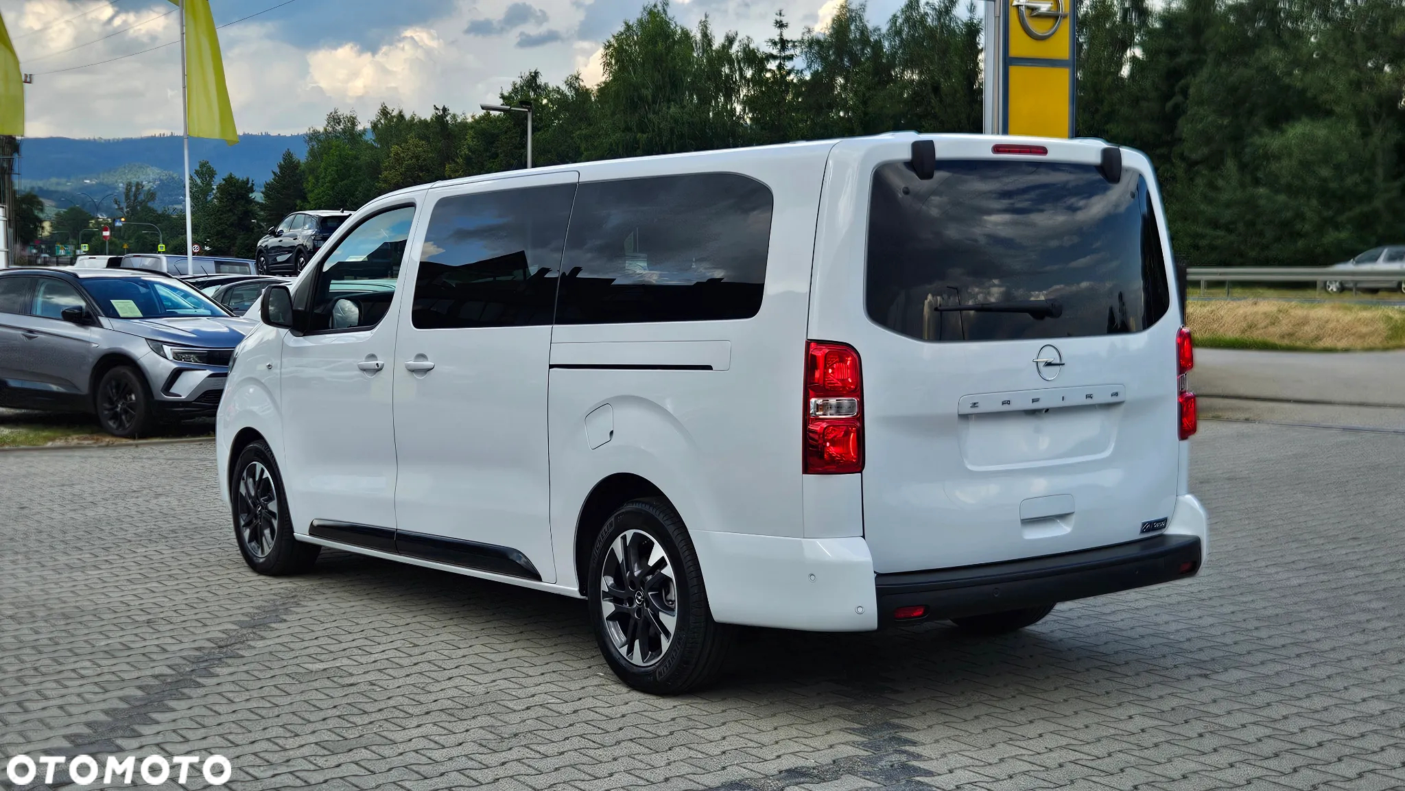 Opel Zafira - 4