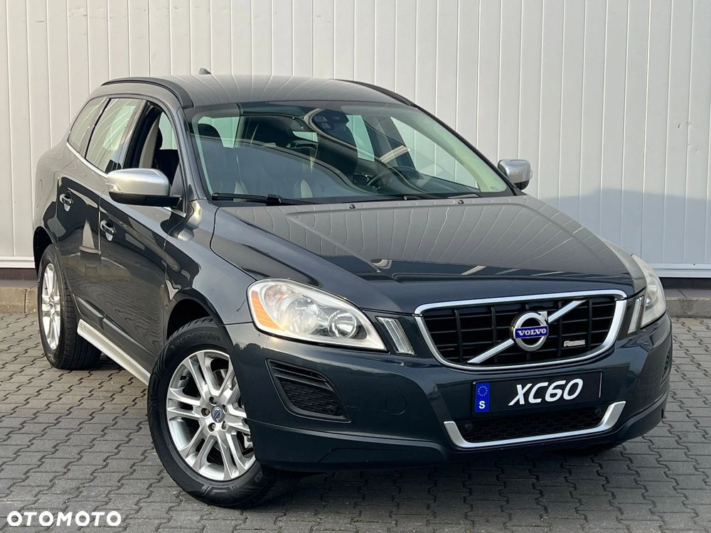 Volvo XC 60 - 4