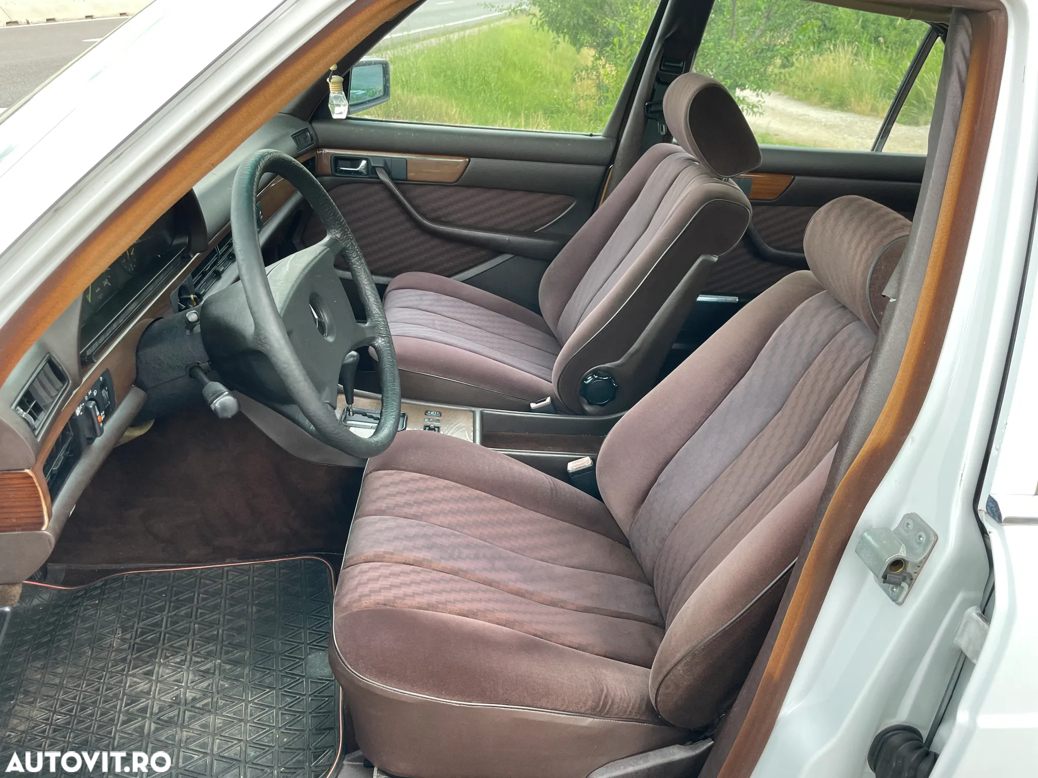 Mercedes-Benz S - 6