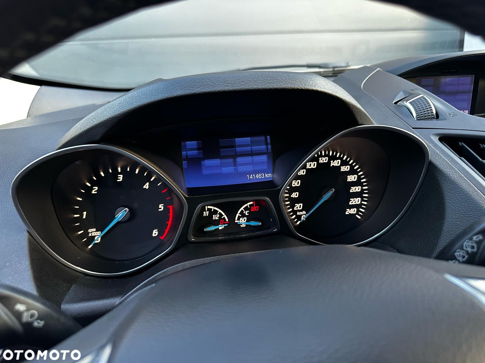 Ford Kuga - 6